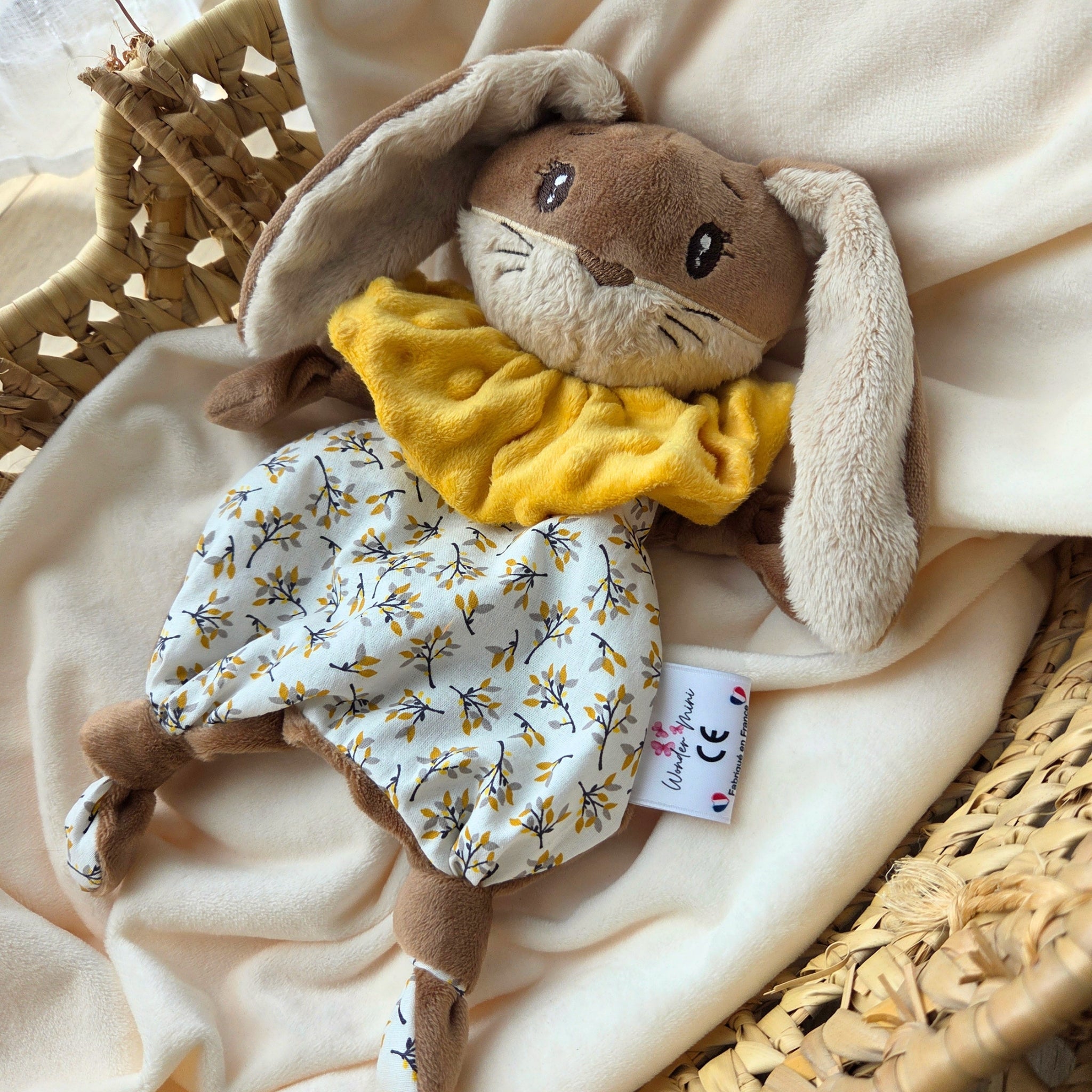 Doudou Lapin Brun personnalisable - fait main