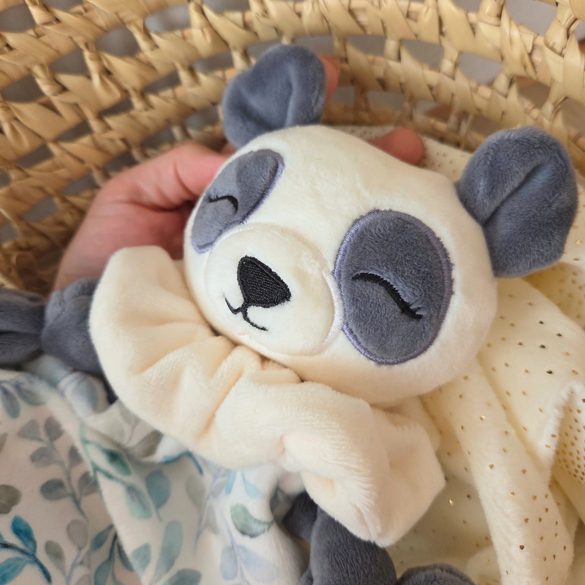 Doudou Panda Gris fait main - personnalisé